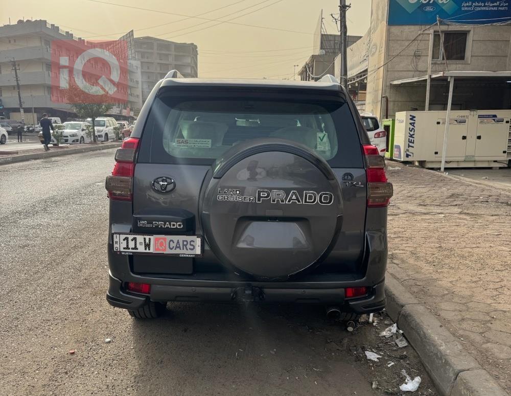 تۆیۆتا لاندكروزر پرادۆ